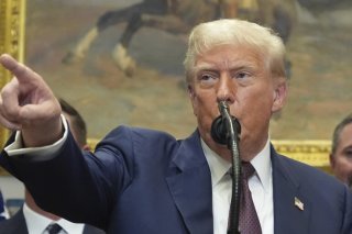 L'administration Trump a décidé d'imposer 39% de droits de douane à la Suisse. KEYSTONE/AP/Jacquelyn Martin